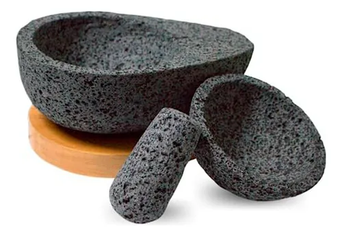Molcajete en Forma de Aguacate con Molcajete Pequeño de Piedra Volcánica